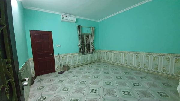 Cho thuê nhà nguyên căn 3 tầng mặt phố Phúc Diễn - Bắc Từ Liêm - HN