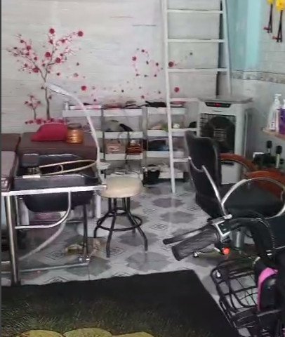 SANG NHƯỢNG TIỆM NAIL- MI – GỘI – PHUN XĂM ĐÃ SET UP VÀ HOẠT ĐỘNG CHI PHÍ CỰC THẤP