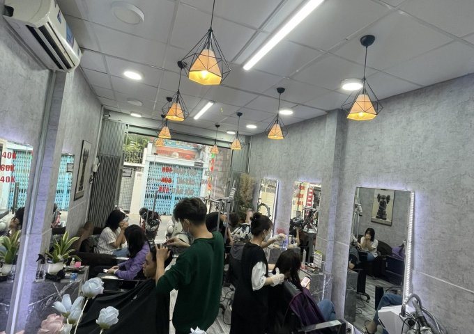 CẦN SANG NHƯỢNG SALON ĐÃ HOẠT ĐỘNG ĐƯỢC 3 NĂM