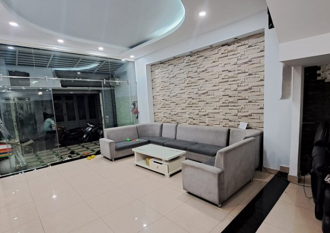 Bán nhà Tân Thới Nhất 1, Tân Thới Nhất, Q12, 80m2, 3 tầng, nội thất cao cấp.