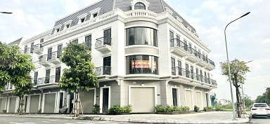 Em chính chủ cần bán gấp căn góc 3 mặt tiền thoáng Vinshophouse Uông Bí. Quảng Ninh