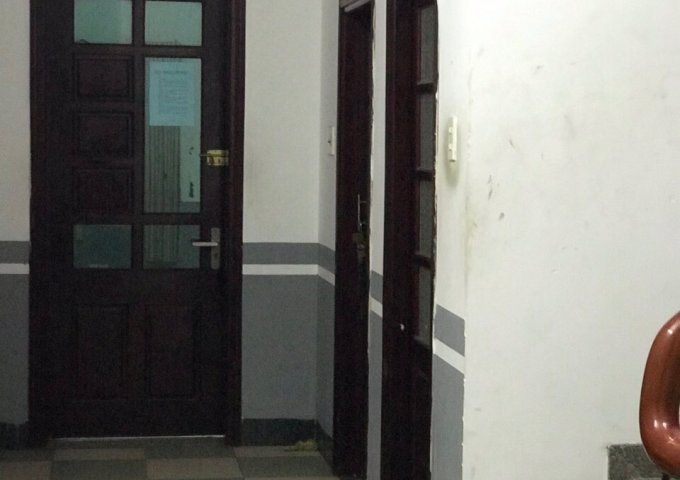 Cho thuê nhà mặt tiền, gần cầu vượt Ngã Ba Huế