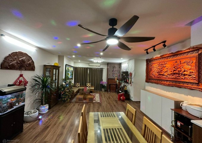 Cần bán căn hộ chung cư HPC Landmark 155m2, 3 ngủ + 1, sẵn lốt oto