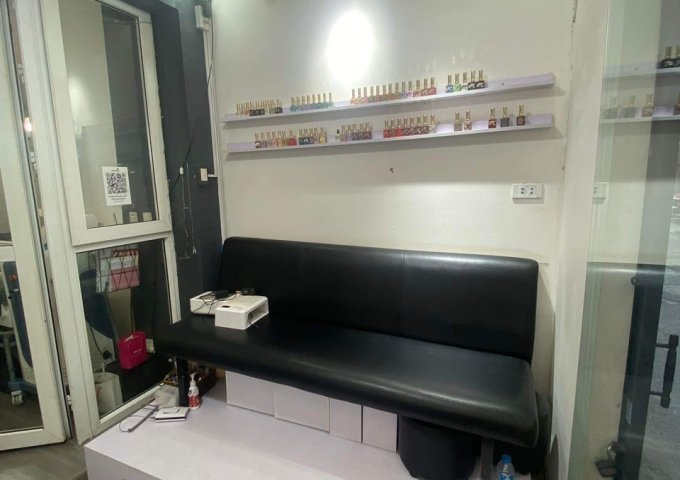 CẦN SANG NHƯỢNG TIỆM NAIL PHỐ TRỊNH HOÀI ĐỨC, CÁT LINH, HÀ NỘI