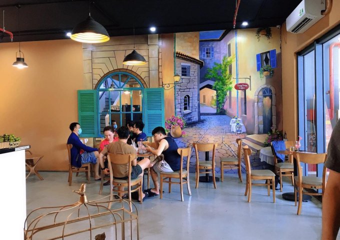 Sang nhượng mặt bằng shophouse chung cư GOLDORA PLAZA