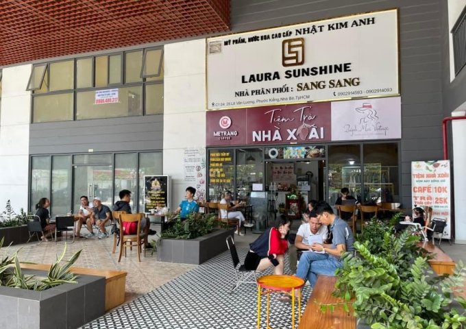 Sang nhượng mặt bằng shophouse chung cư GOLDORA PLAZA