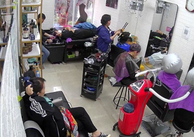 CẦN SANG NHƯỢNG SALON TÓC khu Đô Thị Mới Sài Đồng, Long Biên, Hà Nội