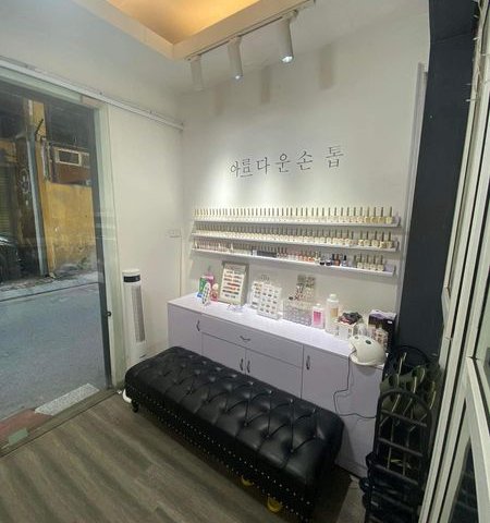 CẦN SANG NHƯỢNG TIỆM NAIL PHỐ TRỊNH HOÀI ĐỨC, CÁT LINH, HÀ NỘI
