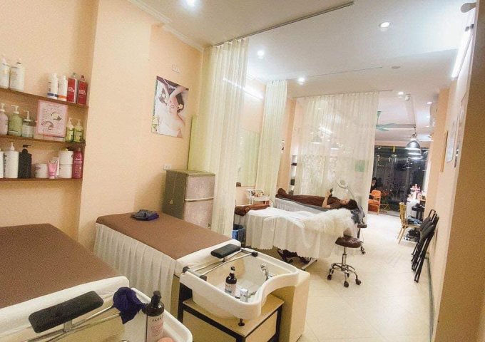 Mình cần sang nhượng lại TIỆM NAIL -MI -SPA -MAKEUP