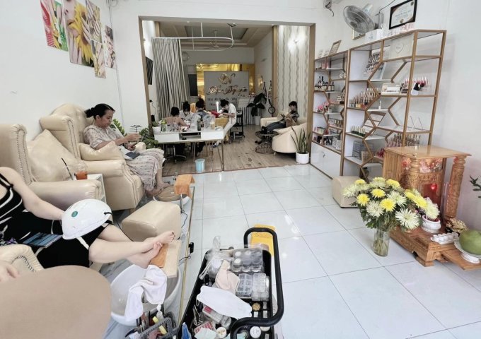 📣SANG NHƯỢNG TIỆM NAIL NỐI MI VÀ PHUN XĂM Địa chỉ : 261 trương vĩnh ký p.tân thành quận tân phú