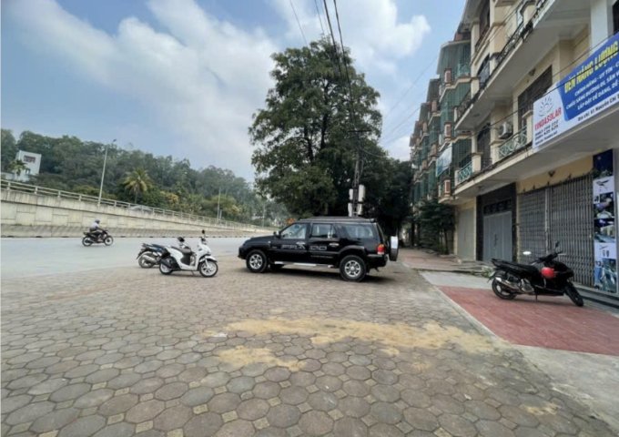 Chính chủ cần bán nhanh lô đất mb3952 Quảng Trạch lấy tiền trả nợ.