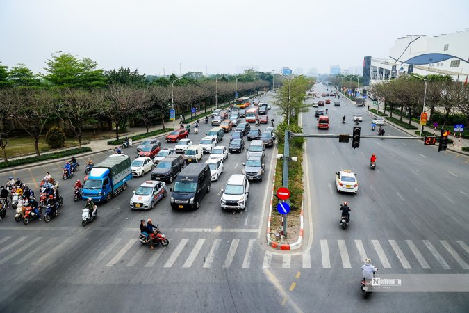 Bán nhà riêng tại Đường Cổ Linh, Long Biên, Hà Nội diện tích 124m2 giá 200 Triệu/m²