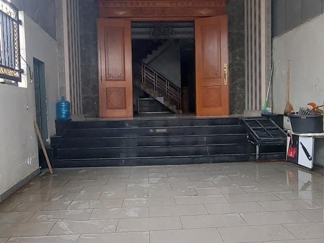 Bán nhà mặt tiền Đường số 11 KP3 Hiệp Bình Phước Thủ Đức 120 m2 (5x24) 3 tầng giá chỉ 10.3 tỷ nội thất đẹp vào ở ngay