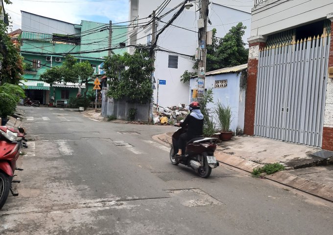 Hẻm 6m Nguyễn văn Yến-Tân Phú-khu phân lô-dân trí cao+cạnh trường học-giá sốc