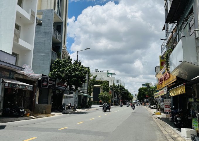 Bán Nhà Mặt Tiền Khu Vip Tân Phú 4 Tầng BTCT Ngang 4.5m Nở Hậu Chỉ 8.5 Tỷ