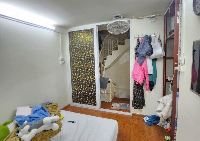 Bán nhà Kim Mã Ba Đình 30m2 x 5 tầng giá chỉ 2.49 tỷ Tl 0364743962