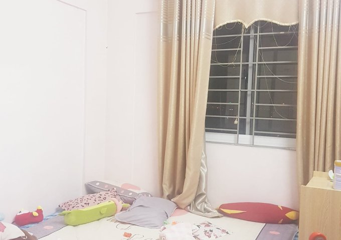 Bán gấp căn 2 ngủ 70m2 tòa 19T6 Kiến Hưng,Hà Đông.