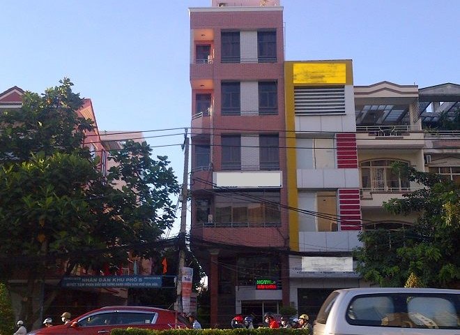 Bán nhà 92 Hoàng Hoa Thám P12 Tân Bình: 5.5x38m 3 tầng cũ, vtri đẹp, ngay chợ kd sầm uất