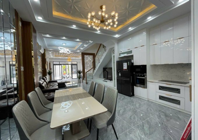 Bán nhà phố tân cổ điển 4 tầng - đường N8 , Khu dân cư Anh Tuấn, Nhà Bè