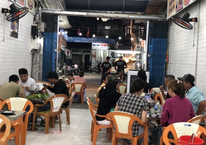 Cần sang quán nhậu, bê thui - lẩu bò đầy đủ dụng cụ vào là kinh doanh, tại 204 Thoại Ngọc Hầu, Tân Phú