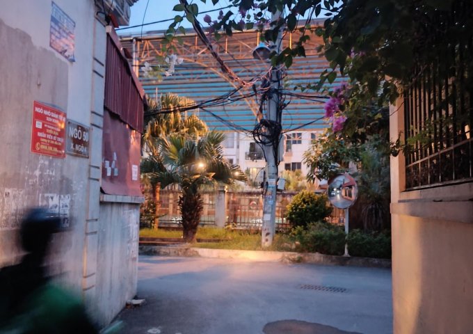 Rẻ nhất khu vực! Nhà mới Phan Đình Giót (kéo dài), gần ô tô, khe thoáng sau, 40m*4T, MT 3m