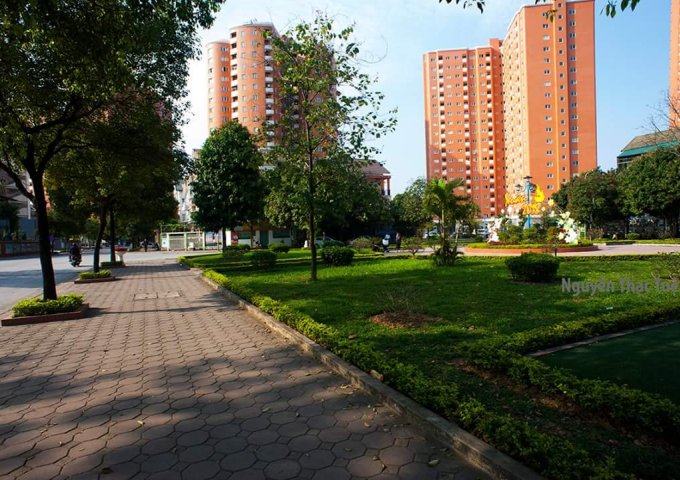 Cần bán căn hộ chung cư Nghĩa Đô cuối ngõ 106 Hoàng Quốc Việt - 44m2 sử dụng.