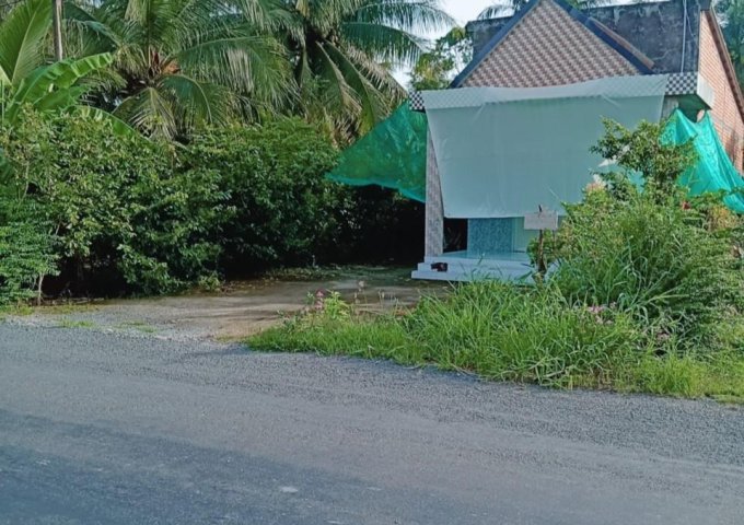 BÁN ĐẤT TẶNG NHÀ Vị Trí Đẹp Tại huyện Càng Long, tỉnh Trà Vinh