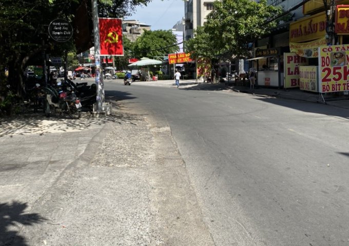 MTKD đường Lê Trực (4*20m, nhà 2 tầng), giáp chợ Kim Biên, Quận 6, chỉ 15.5 tỷ TL.