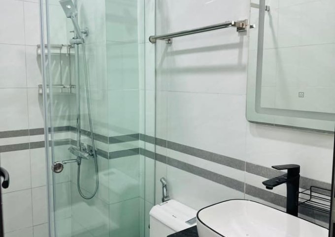 Cho thuê Chung cư mini tại Ngọc lâm Long Biên Giá thuê 4tr/th Lh 0946204597