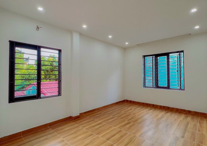 nhà 38m xây 3,5 tầng Phạm hữu điều - lê chân - tây tứ trạch # 2,4 tỷ