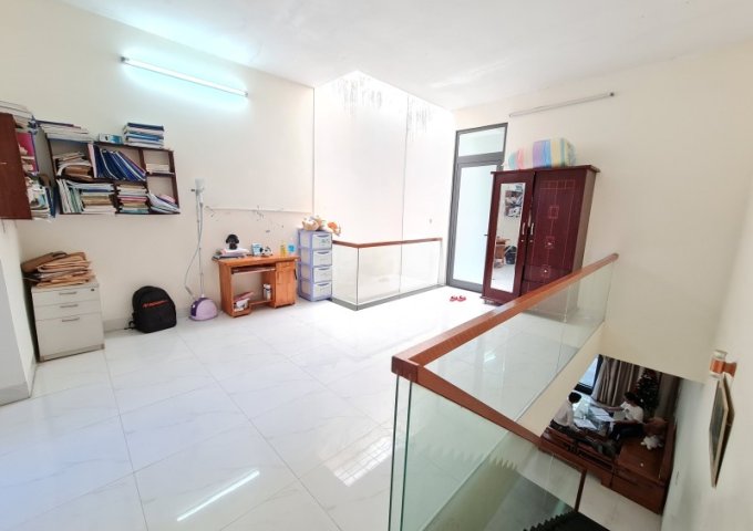 Nhà Đoàn Văn Cừ Phước Lý, 2 tầng Mới đẹp, ở ngay, nhỉnh 3 tỷ