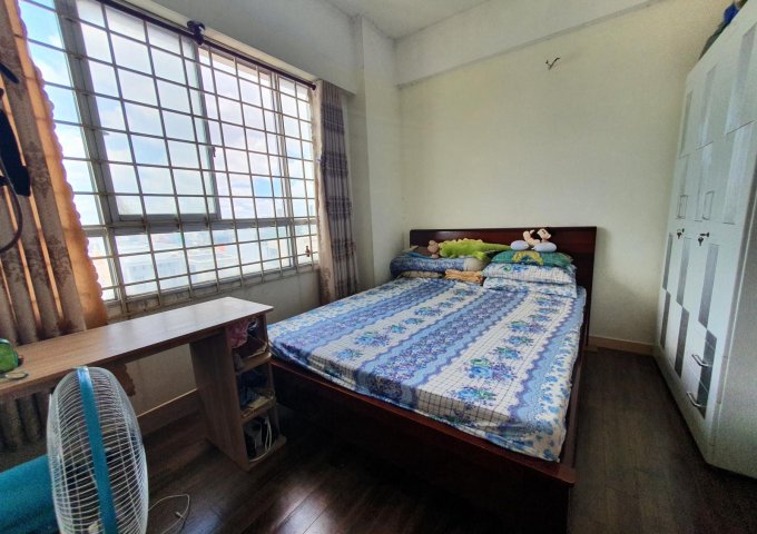 Bán rẻ căn hộ Bông sao 2 phòng ngủ sổ hồng KDC phát triển Q8 TP.HCM