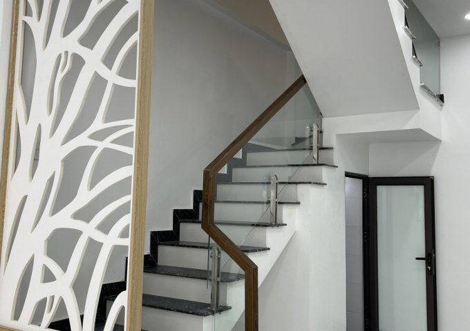 Bán nhà 4 Tầng Ngô Gia tự Nam Hải Hải An