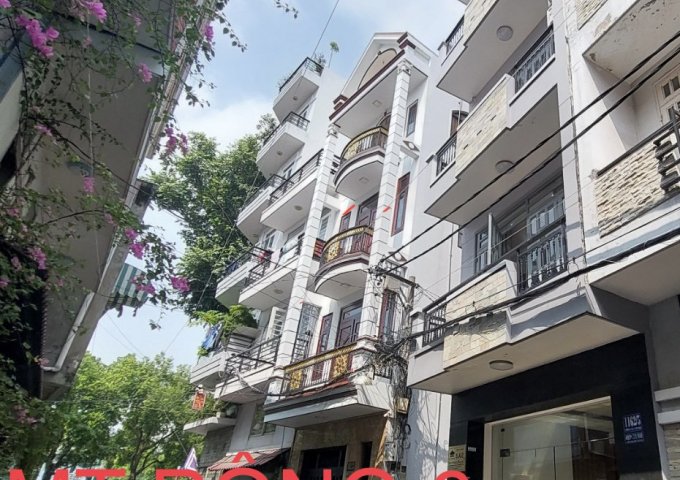 Bán nhà chính chủ đường Trường Sa, Phú Nhuận, DT: 90,8 m2 , có gara, thang máy, sân thượng, 5 tầng, giá 18,5 tỷ (TL)
