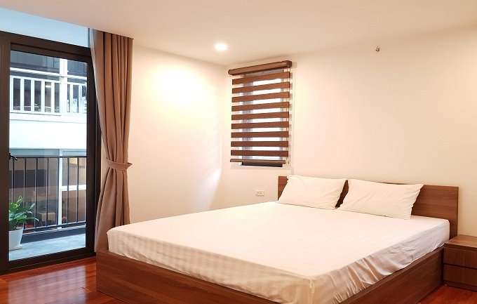 Cho thuê căn hộ dịch vụ tại Quảng Khánh, Tây Hồ, 160m2, 3PN, đầy đủ nội thất mới hiện đại