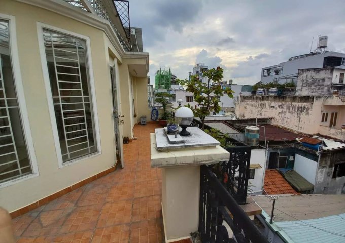 BÁN BIỆT THỰ CỔ . ĐƯỜNG TRẦN QUỐC TUẤU ,GÒ VẤP .GIẢM GIÁ. CHẮC CHẮN CHỦ XÂY TÂM HUYẾT.
HXH THÔNG LÊ QUANG ĐỊNH - PHAN VĂN TRỊ - PHẠM VĂN ĐỒNG.
NGANG HƠN 9M.