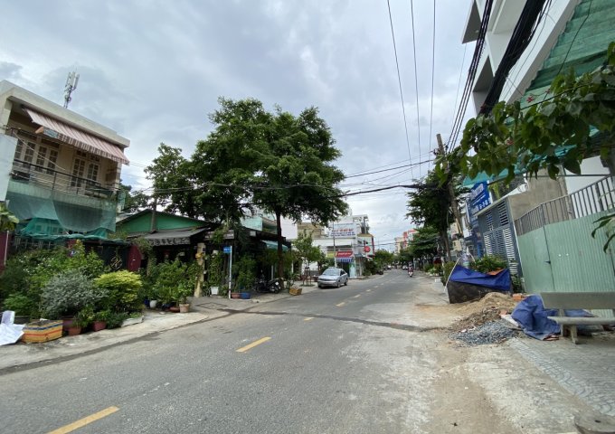 Bán nhà MẶT TIỀN 16M + VỈA HÈ, Phường Tân Quý, Quận Tân Phú, 180m2(8x22.5) nở hậu