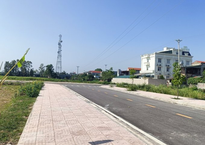 Bán đất thị trấn Quảng Xương .cách quốc lộ 1A 50.giá chỉ từ 7trxx/m