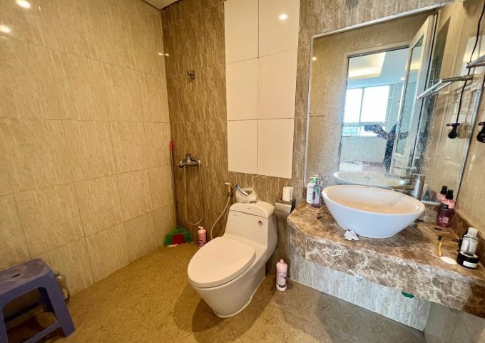 Cho thuê căn hộ tại chung cư 25 Tân Mai, Hoàng Mai giá chỉ 11 triệu/tháng