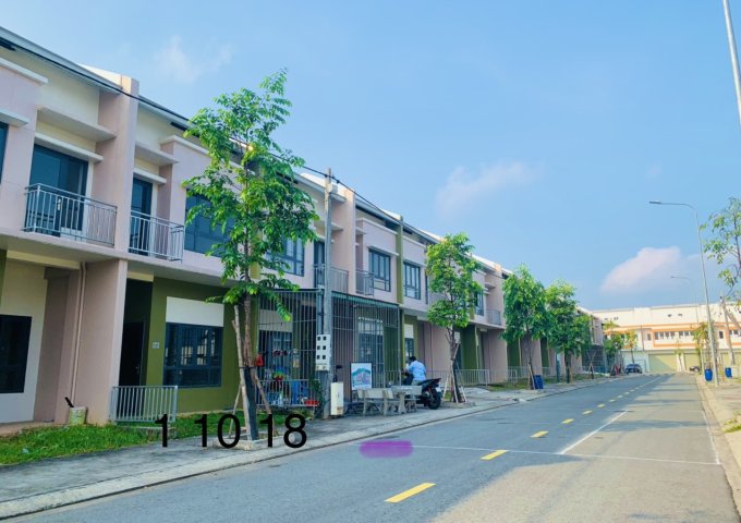 Bán nhà 1 trệt 1 lầu sân vườn rộng rãi,mặt tiền vành đai 4 kế Đại học Việt Đức