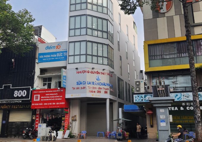 Bán gấp nhà MT chính chủ Nguyễn Trãi, Q1, dt 8.4x20m, nhà 1 hầm 7 lầu, giá bán 151 tỷ tl
