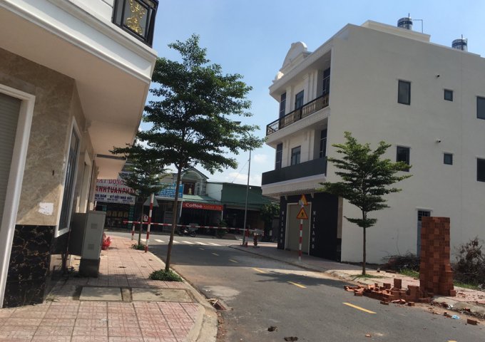 Bán đất mặt tiền khu dân cư An Phú 18, Thuận An, sổ đỏ, giá rẻ