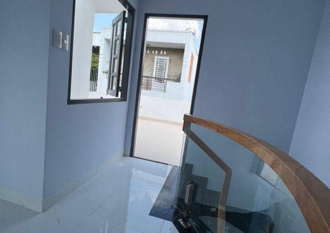 Bán nhà đẹp 2MHem xe hơi Tây Thạnh quận Tân Phú 52m2 -4T BTCT nhỉnh 6 tỷ