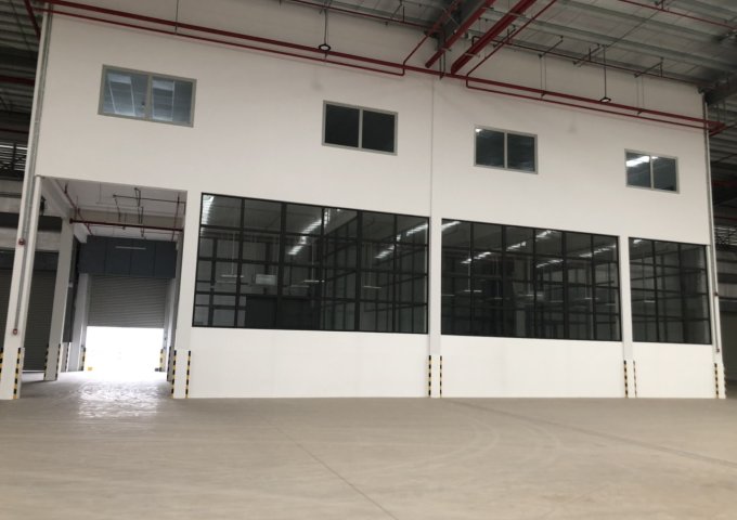 Cho thuê nhà xưởng diện tích 87.000 m2 nhiều kho trong KCN Việt Hưng, Quảng Ninh.