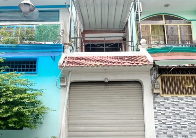 Bán nhà 3 tầng hẻm xe tải đường Nguyễn Tri Phương P5Q10