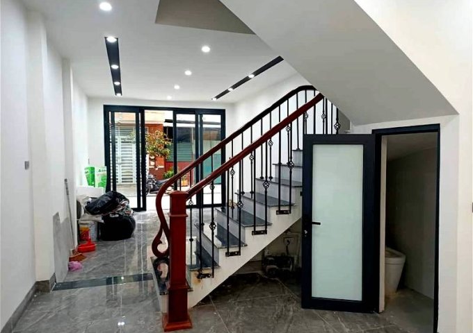 Bán nhà riêng tại Đường Thanh Am, Long Biên,  Hà Nội diện tích 60m2  giá 8 Tỷ