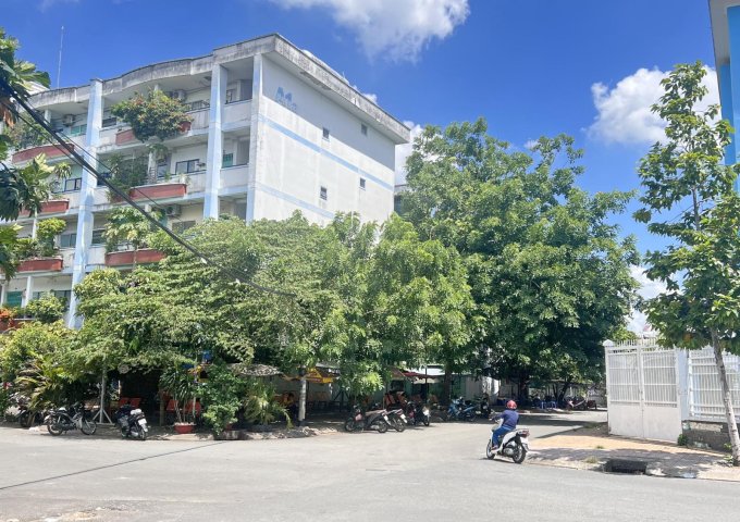 Bán nhà mới 2 lầu mặt tiền KDC Bùi Minh Trực Phường 5 Quận 8