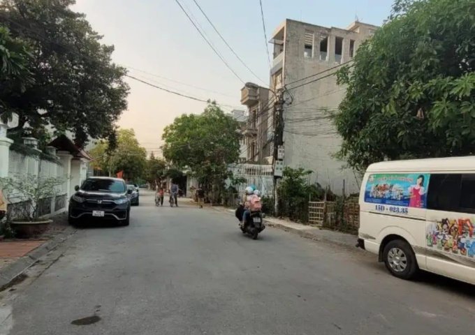 Lô Đất 100m2 mặt đường Phố Bảo Phúc ngay cạnh chợ Lũng Hoa - Hải An giá cực rẻ.