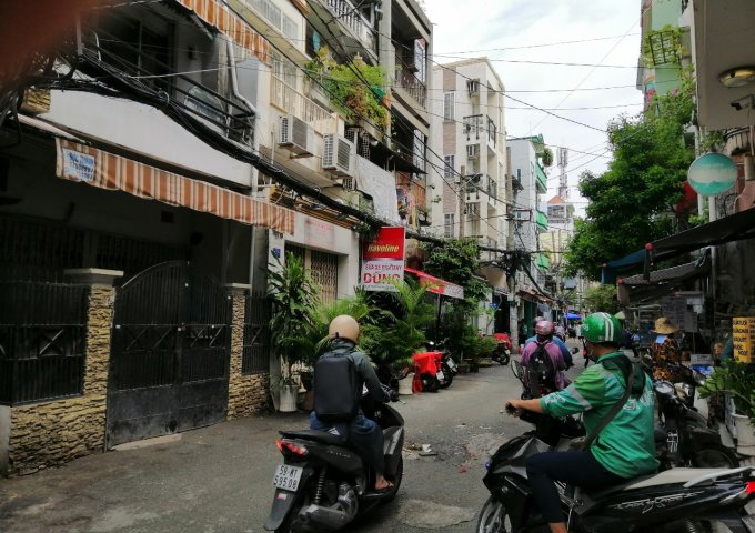 Nhà phố tiện kinh doanh 1 trệt 4 lầu Nguyễn Thiện Thuật Q3 TP.HCM