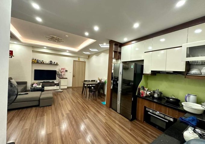 Cần bán căn hộ chung cư góc, full nội thất giá chỉ 1.5 tỉ tại KDT Thanh Hà Cienco 5